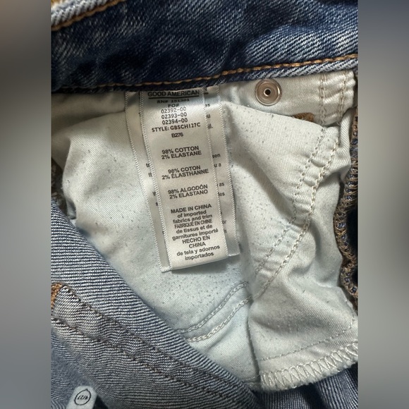 Good American Distressed Cut Off Jean Shorts 4/27, High Rise Cut Offs - Picture 9 of 12